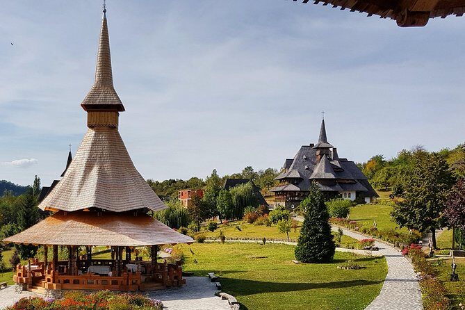 11-Day Romania Tour from Bucharest with Transylvania & Bucovina - Humor, Sucevita, Moldovita, and Marginea Pottery