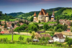 3-Day Explore Transylvania from Bucharest - Day 1 Bonus: Village Food and Photo-Ready Carpathian Moments