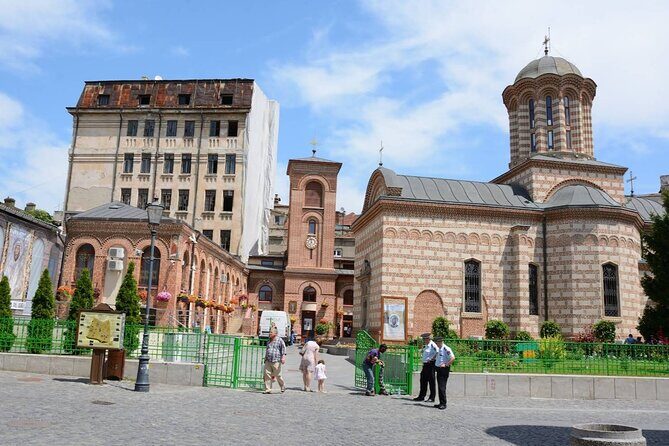 3h Bucharest Private Walking Tour - only your group - Calea Victoriei: Walking the City’s Main Artery