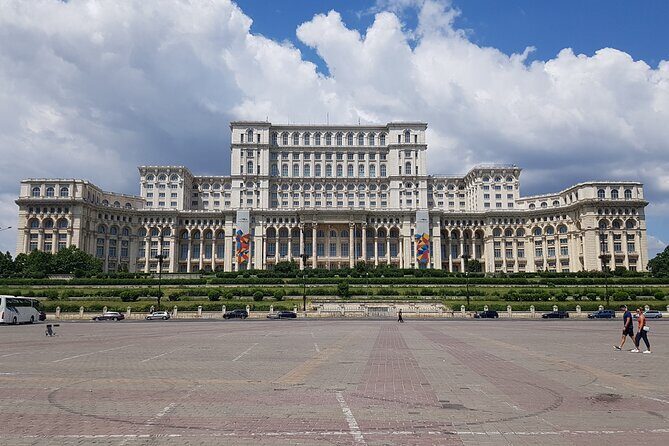 4h Bucharest City Tour - Group Trip Maximum 5 Persons - The Taste of Bucharest - Revolution Square and the Senate Palace: December 1989 explained in context