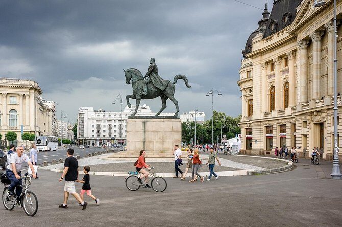 4h Bucharest Panoramic Private Tour by Car with Photo Stops - Photo stops at the landmarks you’ll want later