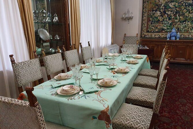 8-Hour Private Tour to Bucharest Communism - Price and logistics: what $266 buys you (and what it doesn’t)