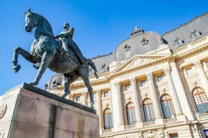 8h Bucharest full-day Tour, Parliament and Top Attraction, Privat - Ceaușescu Mansion: opulence with a sharp edge