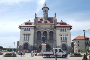 A day by the Black Sea Shared Group Tour from Bucharest - Constanța old harbor walk: the Casino and big-city landmarks