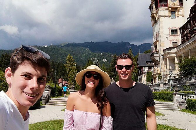 A Taste of Transylvania: Bran & Peles Castles, Brasov Old Town - Key things I’d watch for