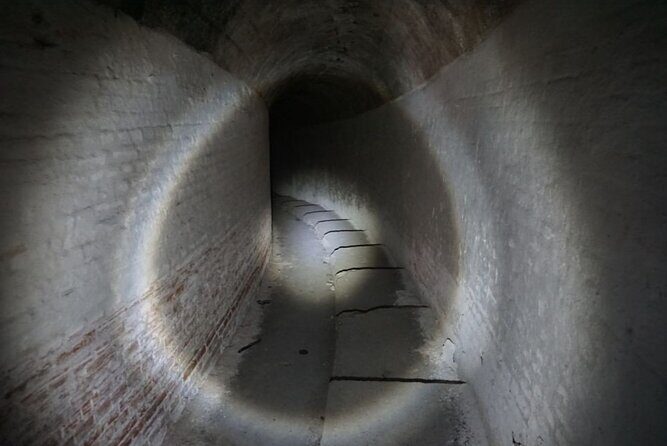 Abandoned and haunted military base - the ghosts tour - What “private tour” really means for your comfort level