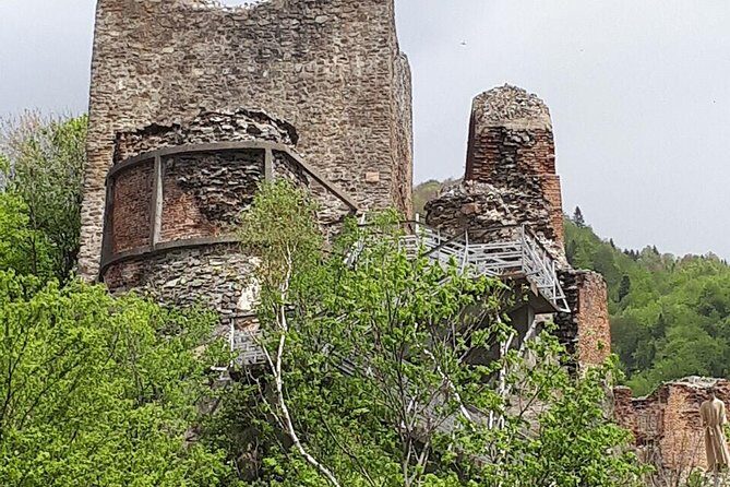 Bears Sanctuary, Dracula's Castle, Brasov Day Trip Private Tour from Bucharest - Brasov historical center: where the day becomes human-scale