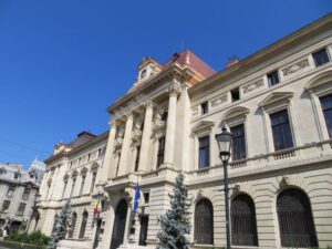 Best of Bucharest: Private Walking Tour - Romanian Athenaeum in 15 Minutes: A Perfect Starter Shot