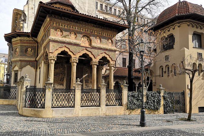 Best of Bucharest | Private Walking Tour - Revolution Square and the Memorialul Renasterii Timeline