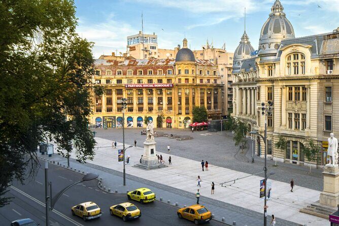 Best Walking Tour of Bucharest's City Center - 2.5 hours - Manuc’s Inn: history, a lunch plan, and why it’s a smart pause