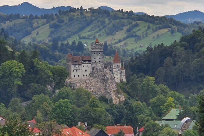 Bran Castle, Peles Castle and Brasov City - Private Tour from Bucharest - Timing and pacing: making an 11–12 hour day feel manageable