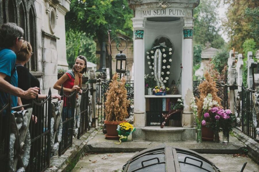Bucharest: 3-Hour Dark History Tour with a Local - Key highlights you should know before you go