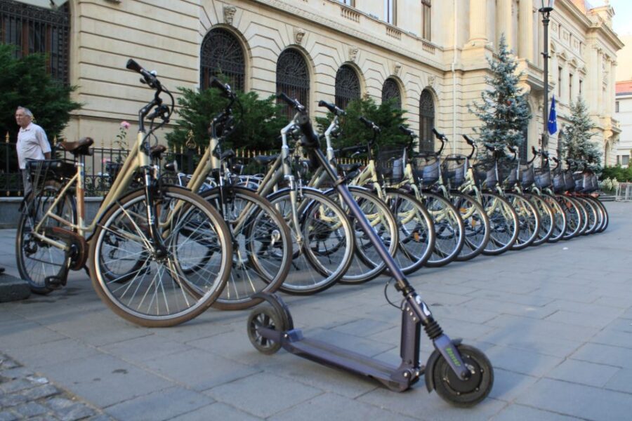 Bucharest Bike Rentals - Riding Bucharest: How to Make the City Feel Smaller