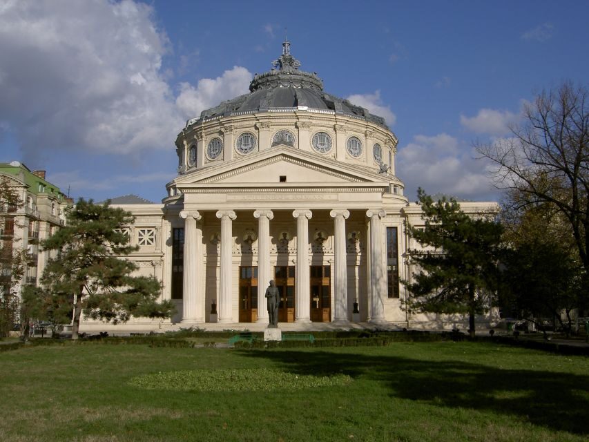 Bucharest: City Highlights Guided Walking Tour - Calea Victoriei: the boulevard where the city shows off