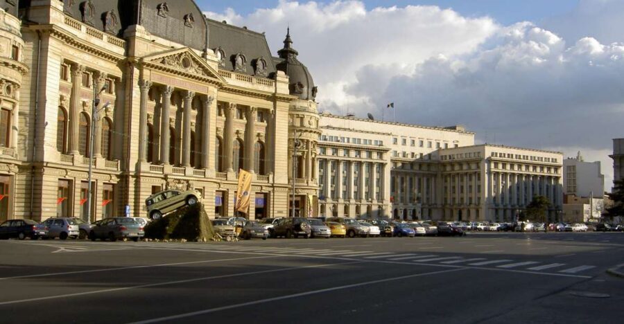 Bucharest: City Highlights Guided Walking Tour - Revolution Square and the former financial district: the city’s turning points