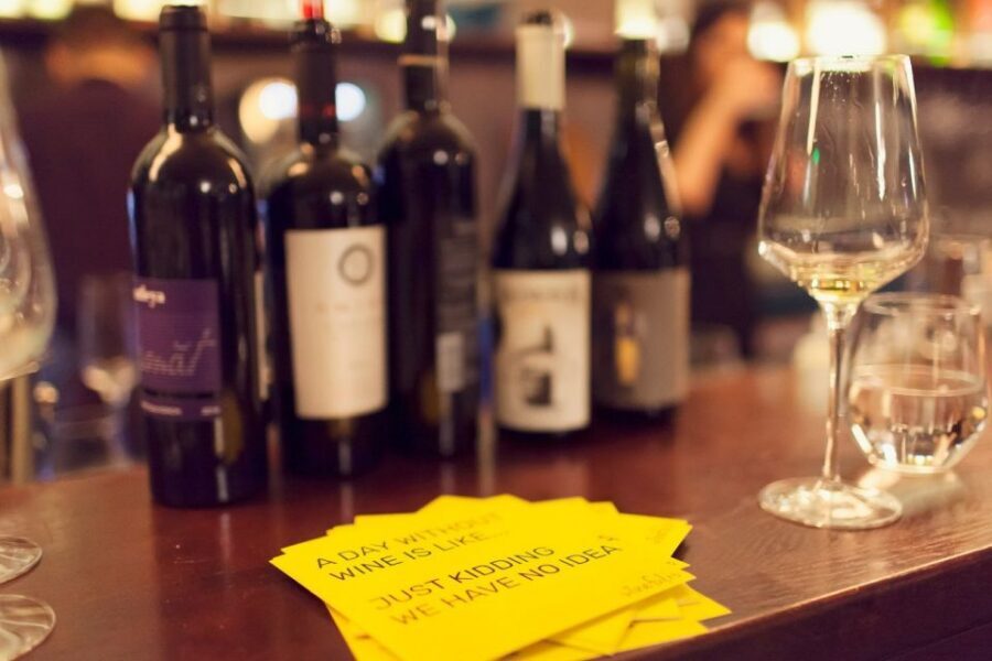 Bucharest City Tour and Wine Tasting - Inside the modern wine bar: the sommelier-led tasting and cheese pairings