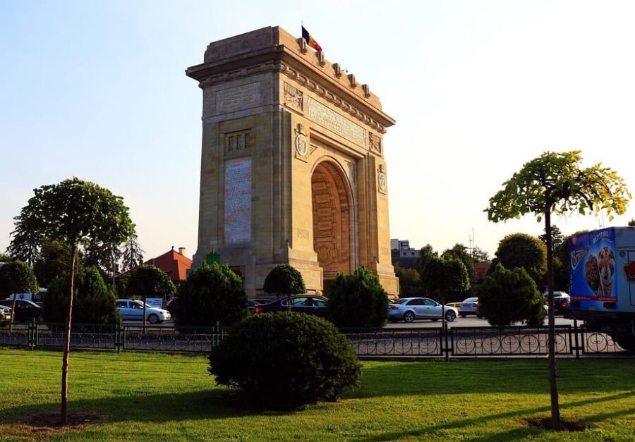 Bucharest city tour by car - Value and price: Is $47 per person worth it?