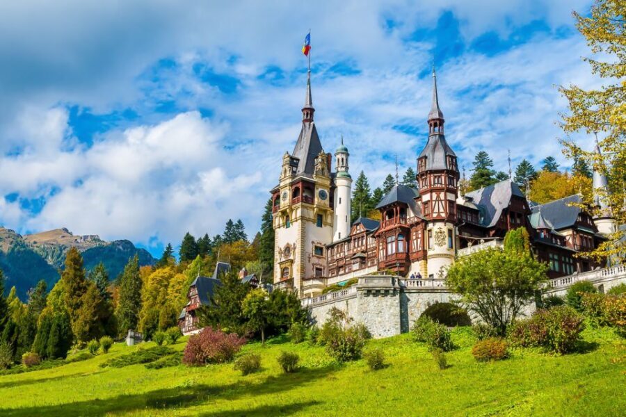 Bucharest: Day Trip to Dracula Castle, Peles Castle & Brașov - The drive and timing reality: you’ll want a game plan