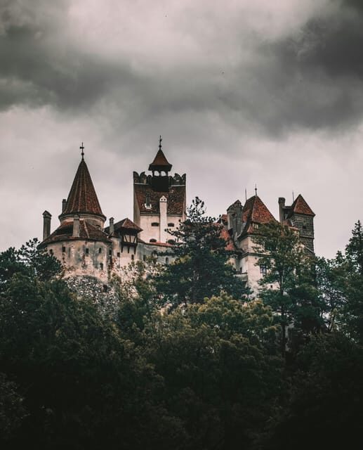 Bucharest: Dracula and Peles Castles For Private - Peles Castle in Sinaia: Neo-Renaissance Royal Splendor in the Mountains