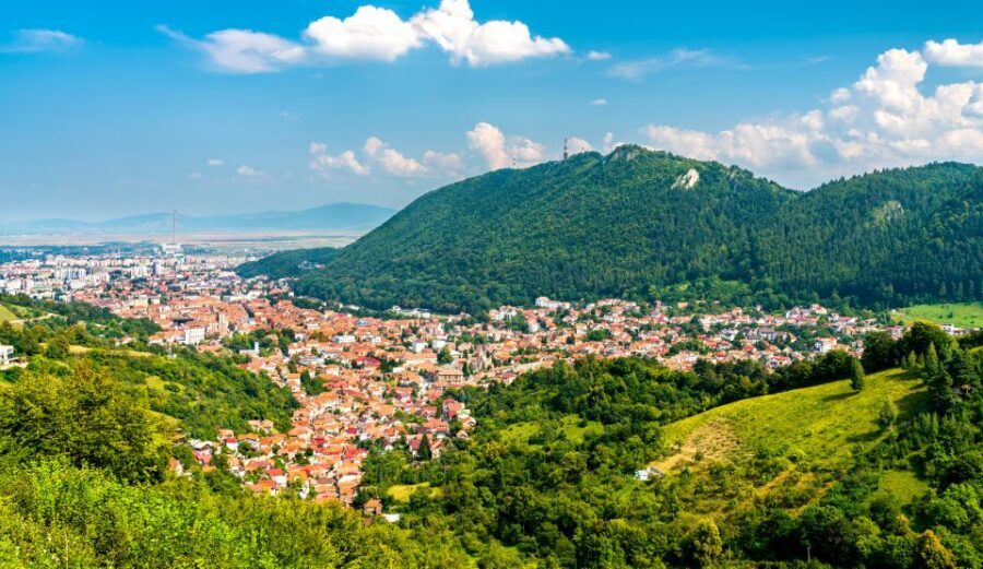 Bucharest: Dracula Castle, Peles Castle & Brasov Guided Tour - Timing Challenges and How to Handle Them