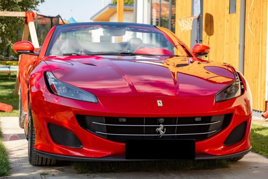 Bucharest: Ferrari Driving Experience - SHORT 10min - Taking the wheel of a Ferrari Portofino with 600 horsepower