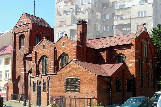 Bucharest Ghosts Stories and Mythology - Stop 4: Gradina Icoanei—witch rituals and a vanished pond in the story