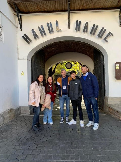 Bucharest: private and exclusive Italian walking tour - Starting at Caru cu bere: the easiest meetup and a strong first taste