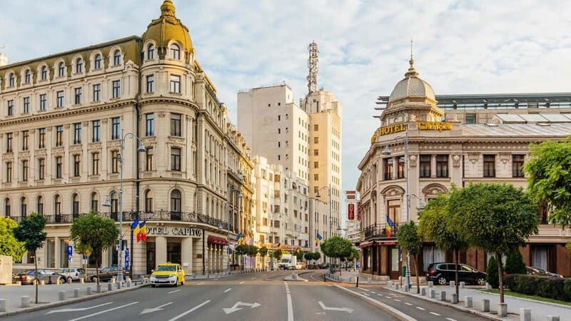 Bucharest Private City Tour 4h with Hotel Pickup & Drop-Off - Getting set up fast: hotel pickup, private car, and a tight 4-hour plan