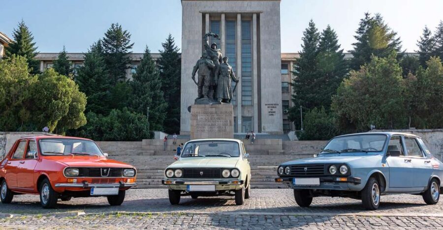 Bucharest: Private Three Neighborhoods Tour by Vintage Car - Why a Dacia 1310 tour is a smart Bucharest choice