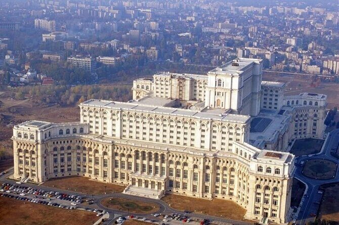 Bucharest Private Tour, Parliament Palace, Ceausescu House Visit - How the private format actually helps in Bucharest