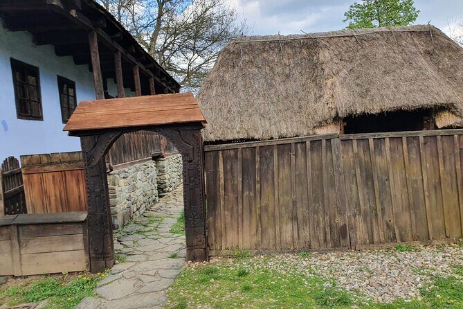 Bucharest Private Tour with Dracula's Grave and Ceaușescu Mansion - Logistics that make it feel personal, not rushed