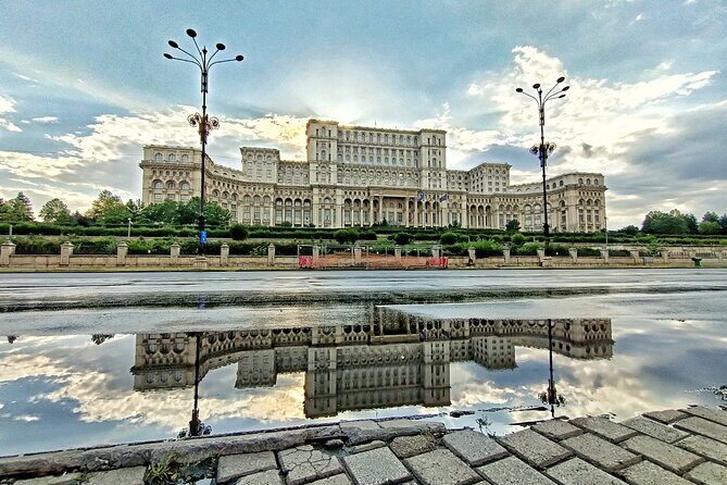 Bucharest Sightseeing - Half-Day Private Tour - The Village Museum (Muzeul Satului Dimitrie Gusti): a 1-hour reset