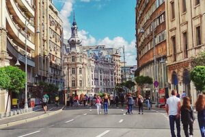 Bucharest Unveiled: A Private Walking Journey - Starting at Strada Benjamin Franklin: easy to reach, easy to begin