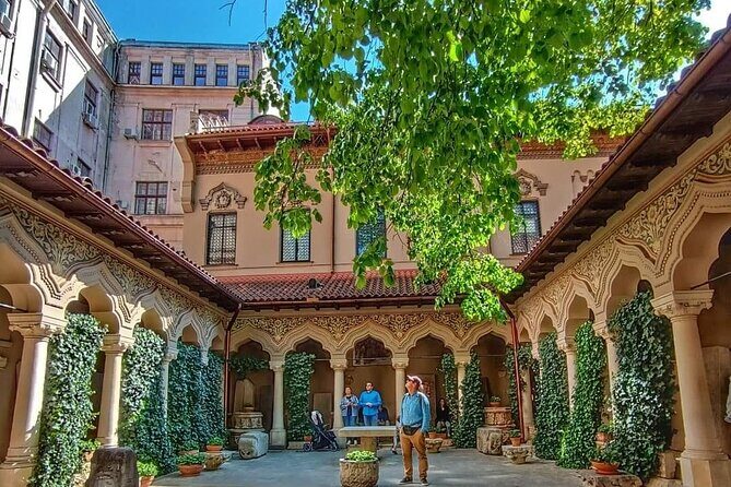 Bucharest Walking Tour with a Native Italian Speaking Guide - Stavropoleos Monastery: Brâncoveanu beauty in the city center