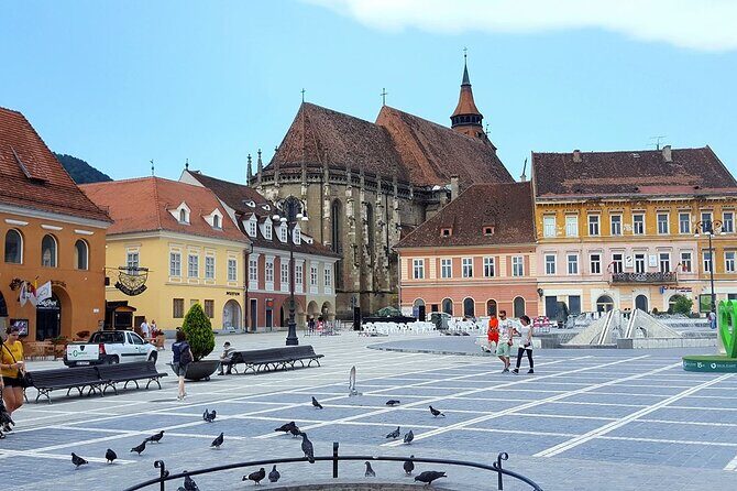 Bucovina Painted Monasteries & Transylvania Tour: 4-Day Private - Day 4: Black Church and Pelișor’s Big Brother—Peleș Castle