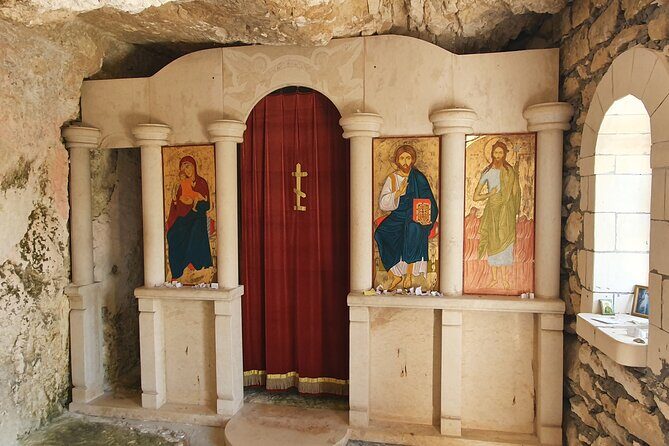 Bulgaria Day Trip - Private Tour from Bucharest - Veliko Tarnavo & Arbanasi - What the Private Guide Adds (Including Silvia’s Punctual Professionalism)