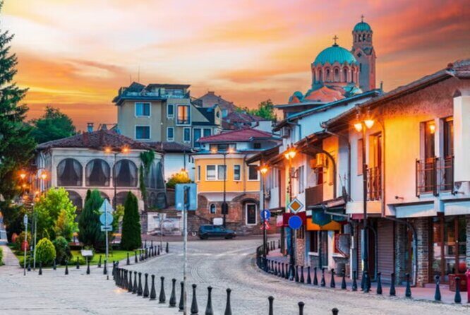 Bulgaria -Private Tour- Basarbovo, Arbanasi, Veliko Tarnovo - Samovodska Charshiya: ending with crafts instead of another fortress wall