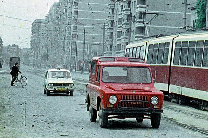 Communism Walking Tour from Lenin to Ceausescu in Bucharest - Should You Book This Communism Walking Tour?