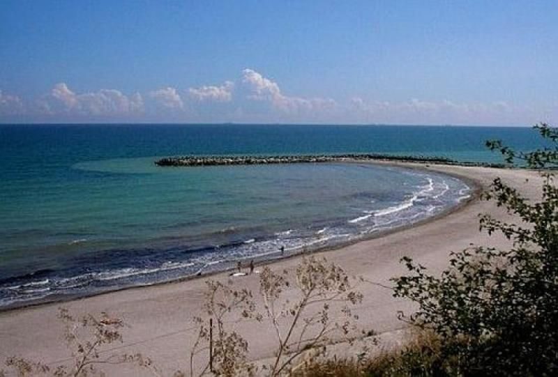Constanta: Full Day Tour from Bucharest to the Black Sea - Highway to Constanta: Danube Bridge and a Nuclear Power Plant Stop You Pass