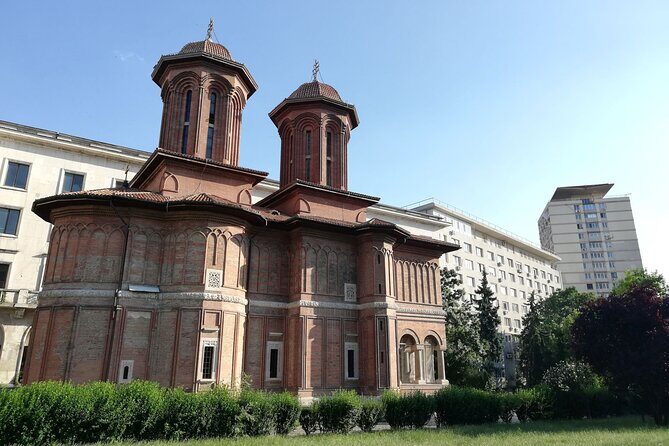 Contrasts of Communism - Small Group Walking Tour in Bucharest - Stop 5: Parcul Carol I, a high viewpoint, and the monument’s uncomfortable context