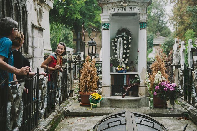 Darkside Tour of Bucharest - small group - Key highlights worth your time