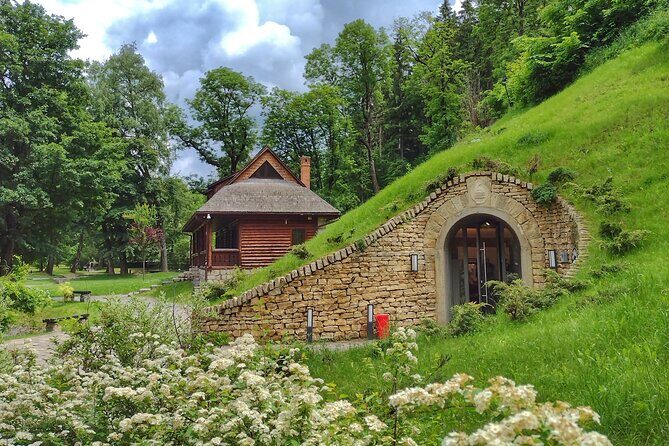 Discover Transylvania: Dracula, Peles Castle, Brasov Private Tour - Peles Castle in Sinaia: royal interiors, and the closure days you must respect