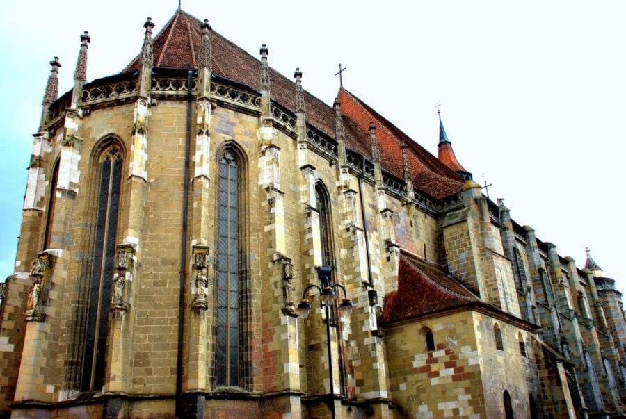 Discover Transylvania: Peles, Bran, Sighisoara in 2 days - Brasov’s Historic Center: Medieval Streets Without the Pressure