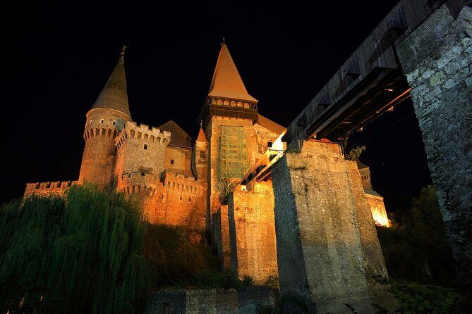 Dracula beyond the legend: 8-day private tour in Transilvania - Bucharest’s Palace of Parliament and Old Town: a strong start