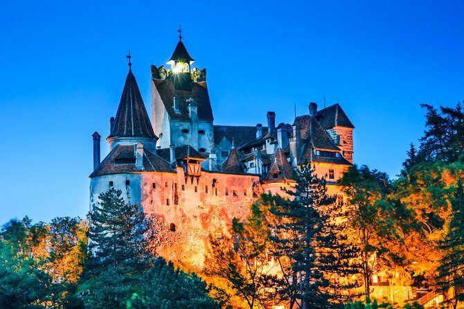Dracula's Castle, Brasov and Peles Full-Day Tour from Bucharest - Brașov Old Town Walking Tour: The Best Use of Your Two Hours
