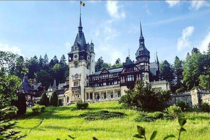 Dracula's Castle -Private Tour- with Brașov City and Peleș Castle - How to decide between Dracula Castle focus vs. royal-history focus