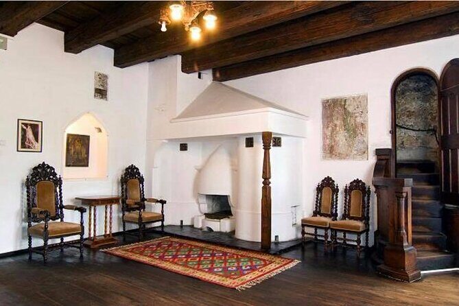 Dracula's Castle - Private Tour with Peleș Castle and Brașov city - Bran Castle, the real story behind Dracula’s Castle name