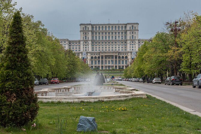 Explore Bucharest Step by Step With A Local Guide - Calea Victoriei and the University of Bucharest: architecture on the move