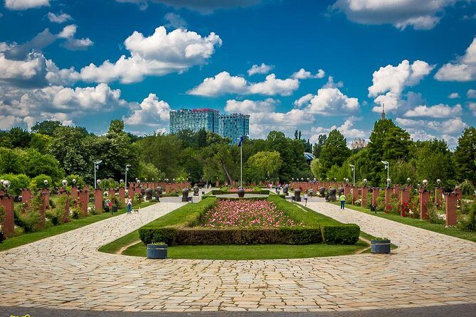 Extended Walking Tour of Bucharest - Herăstrău Park: The Calm Start That Makes the Rest Easier