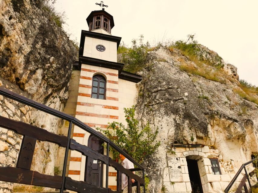 From Bucharest: Day Trip to Medieval Marvels of Bulgaria - Guides on board: when the driving becomes part of the fun